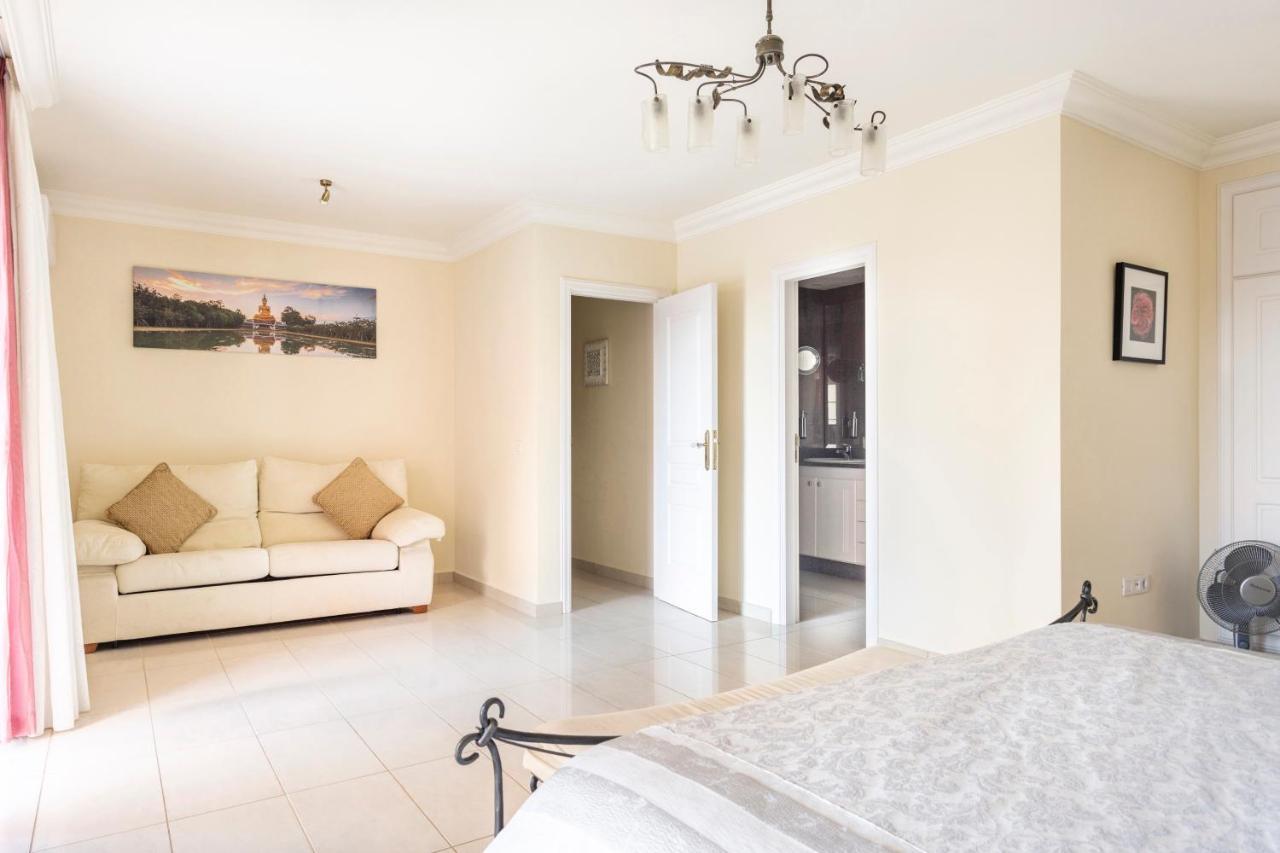 Terrazas Del Duque Sunset Apartment Адехе Экстерьер фото